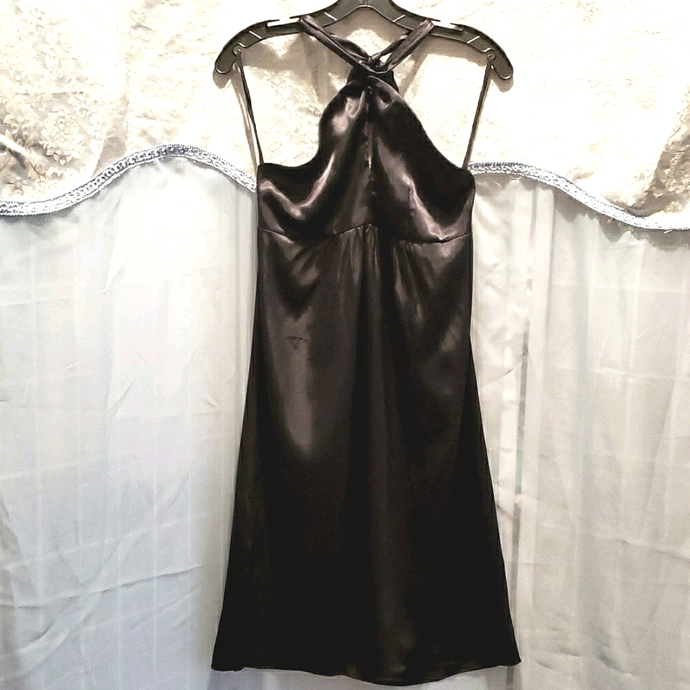 METROSTYLE BLACK SATIN HALTER DRESS SZ 4